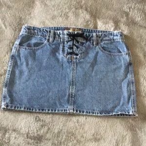 Lei Jean mini skirt